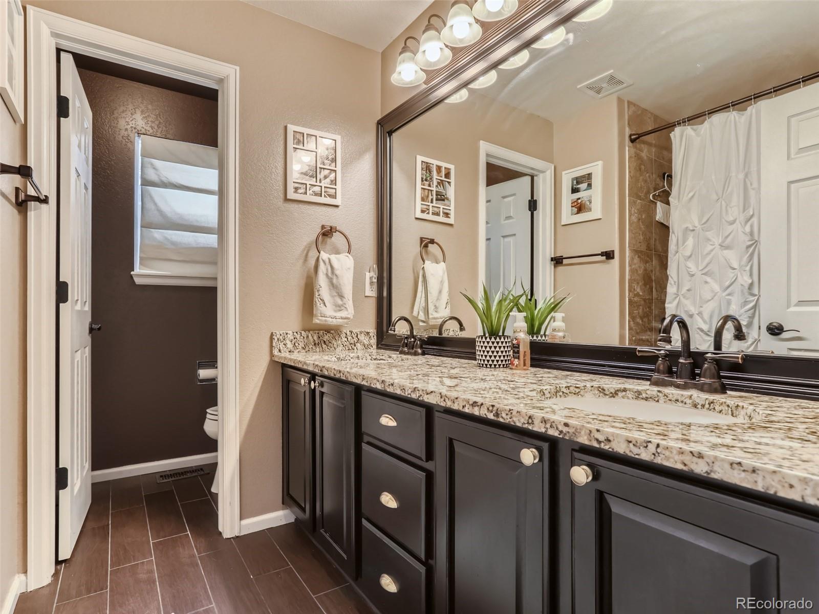 10857 Hickory Ridge Street Highlands Ranch, CO 80126 - Photo 23 of 28