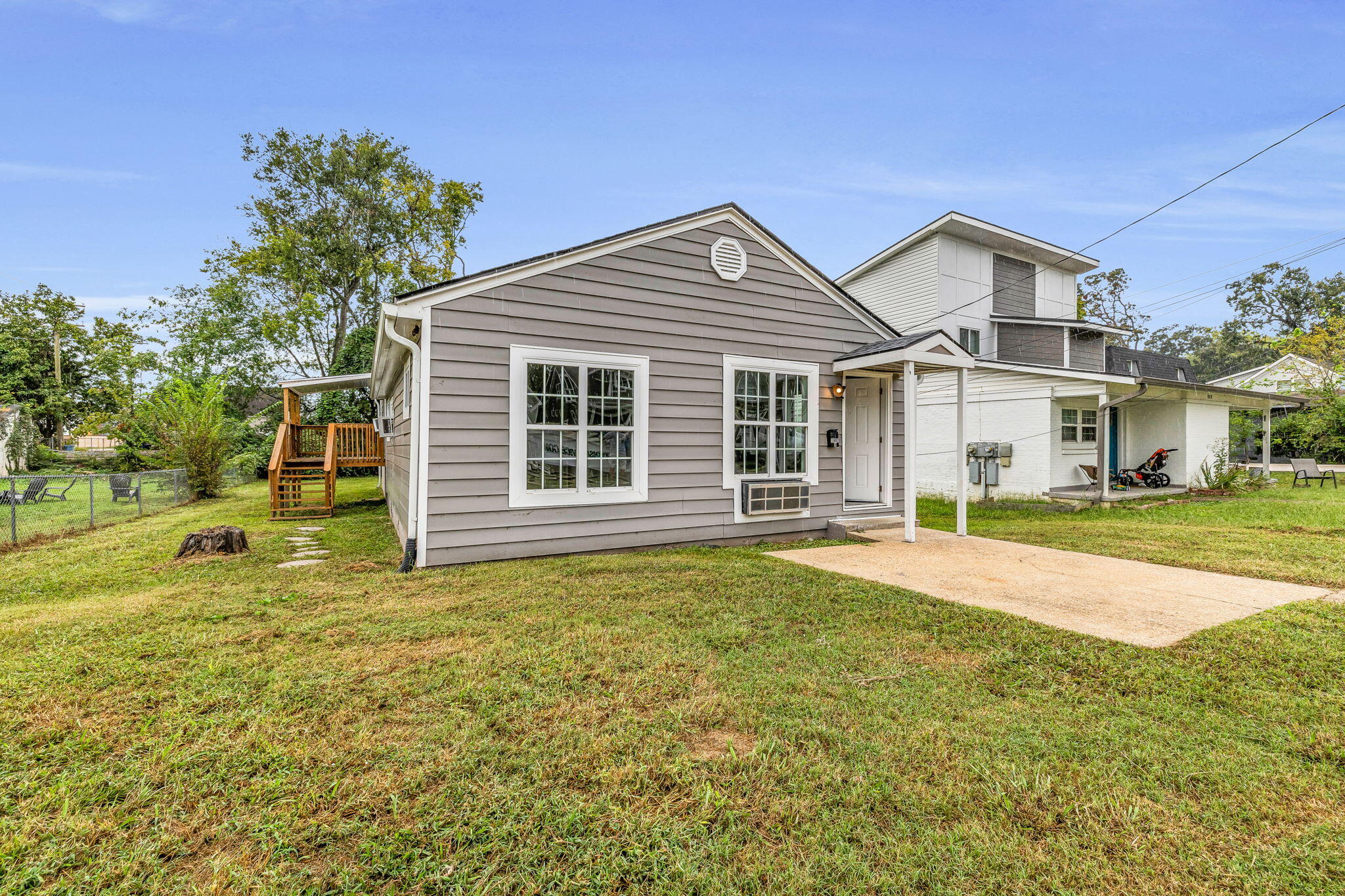 1812 East 13th Street Chattanooga, TN 37404 - Photo 2 of 29 1-web-or-mls-1812-e-13th-st