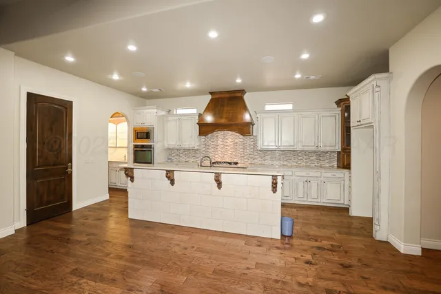 a view of a kitchen from the kitchen