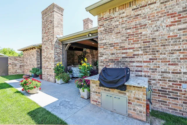 $899,000 | 6110 Tuscany Village, Amarillo, TX 79119