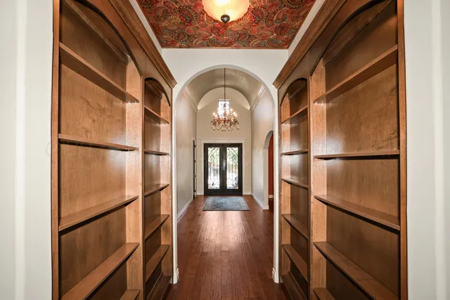 a view of entryway with wooden floor
