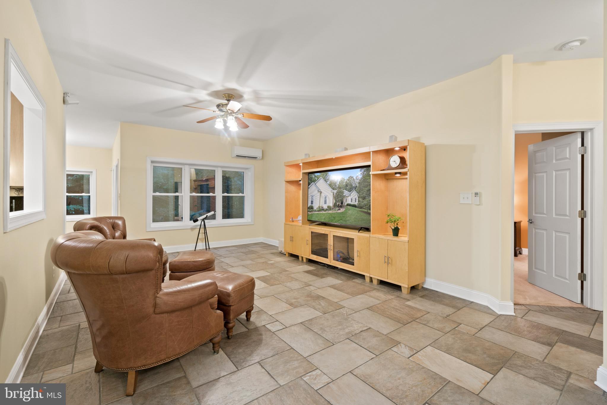 49 Potomac Run Road Fredericksburg, VA 22405 - Photo 7 of 34 Gallery Image 7
