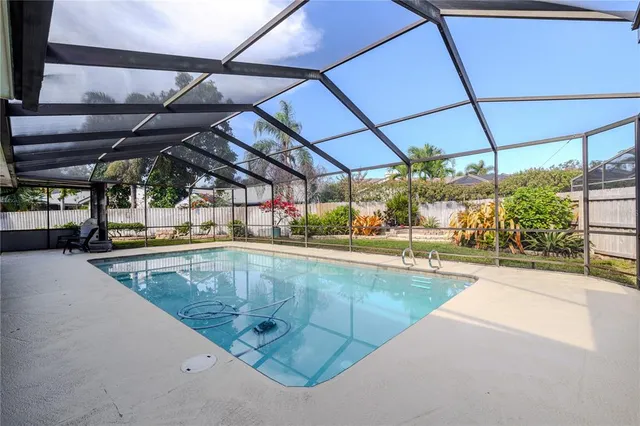 $750,000 | 2410 Old Coach Trail, Clearwater, FL 33765