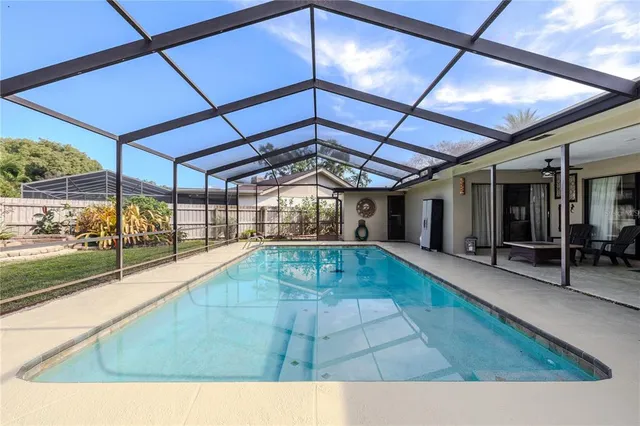 $750,000 | 2410 Old Coach Trail, Clearwater, FL 33765