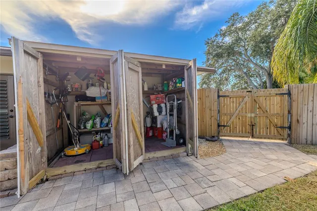 $750,000 | 2410 Old Coach Trail, Clearwater, FL 33765