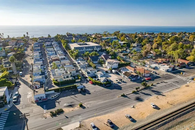 $549,000 | 1624 North Coast Highway 101, Unit 3, Solana Beach, CA 92075