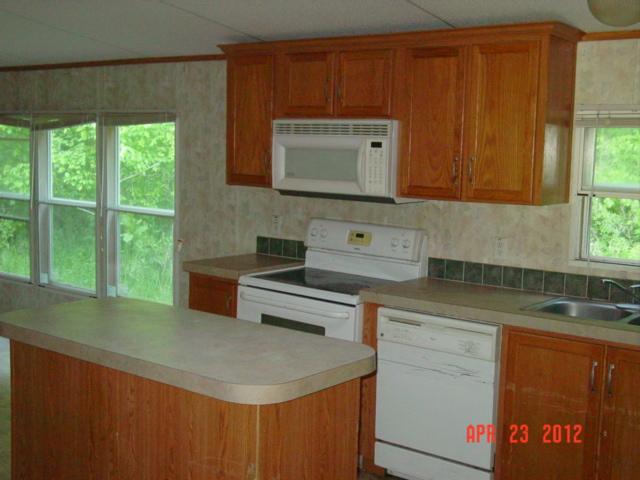 527 York Hollow Road Pulaski, TN 38478 - Photo 3 of 9 Kitchen