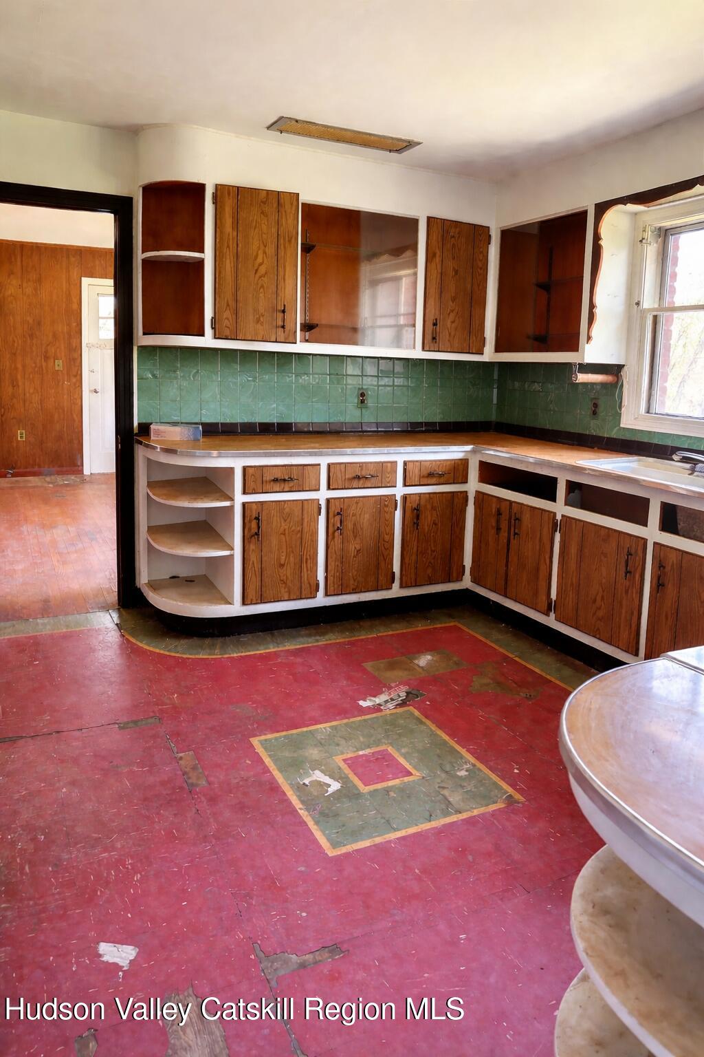 175 Dewitt Mills Road Hurley, NY 12443 - Photo 4 of 10 B8C1C401-7A93-443F-B1AA-C3979F18254B