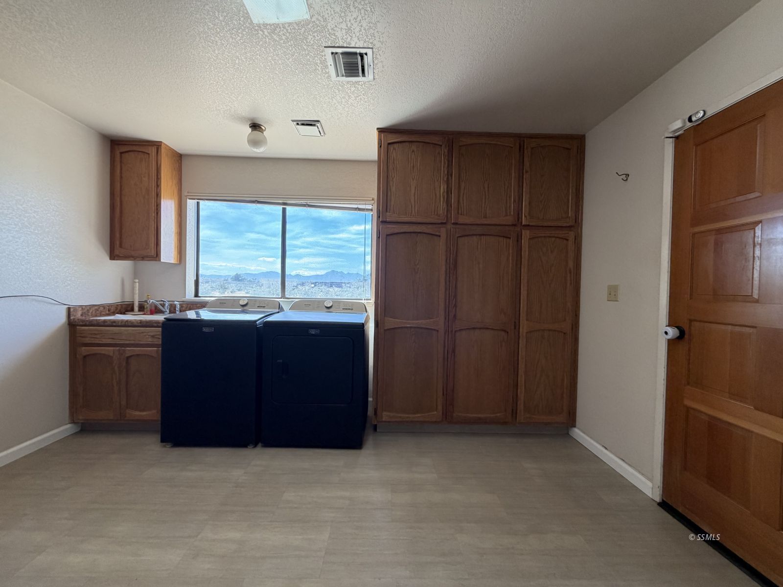 1446 West Franklin Avenue Ridgecrest, CA 93555 - Photo 24 of 50