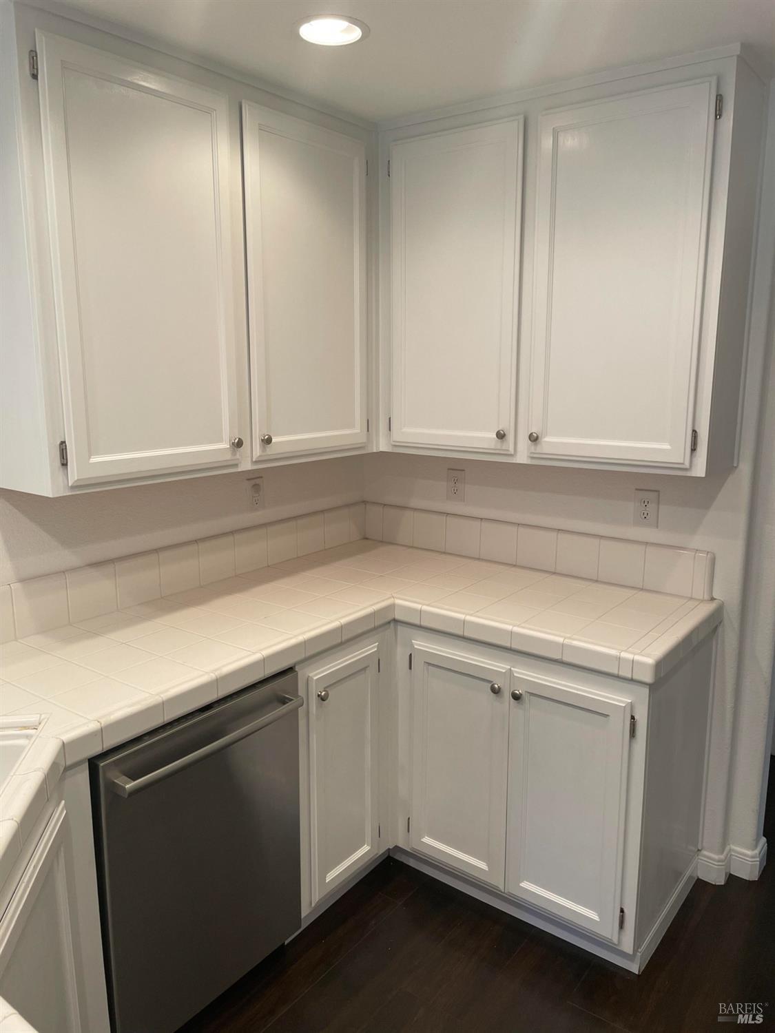 7458 Madera Place Rohnert Park, CA 94928 - Photo 8 of 19