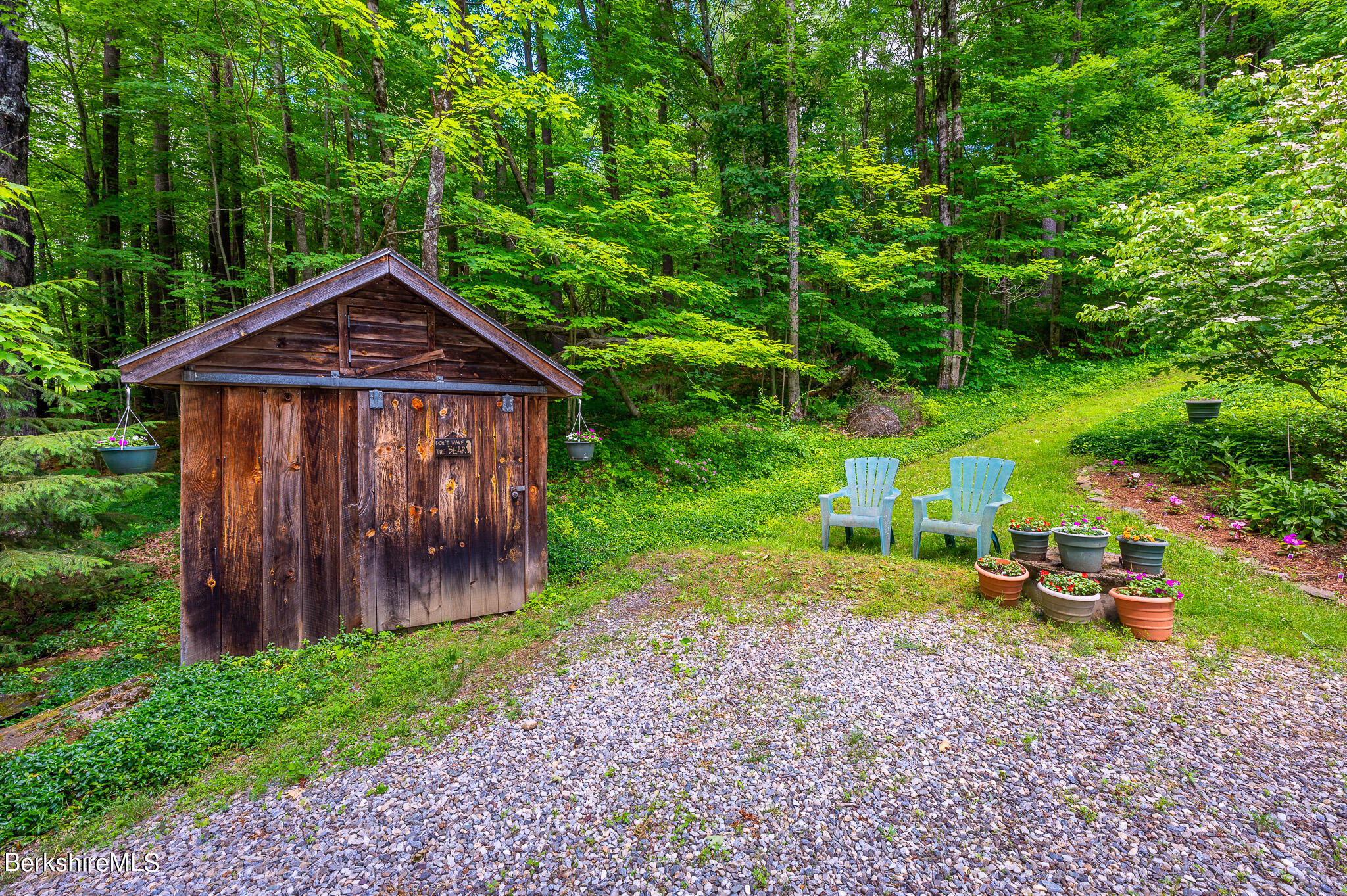 9 Pixley Hill Road West Stockbridge, MA 01236 - Photo 5 of 37 a front view of a house with garden