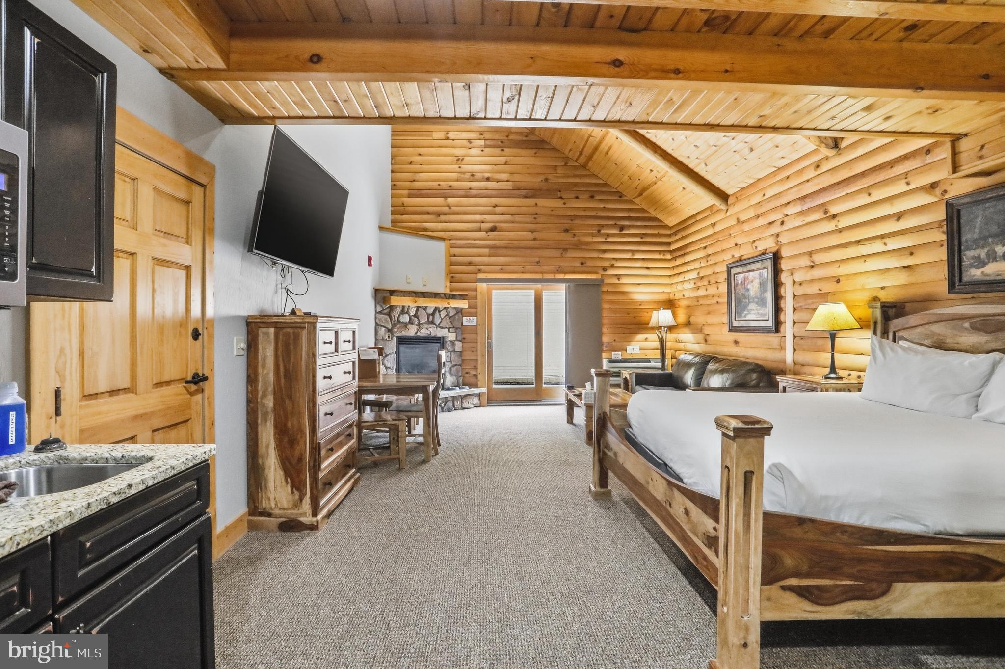 277 Cabin Lodge Road McHenry, MD 21541 - Photo 16 of 29