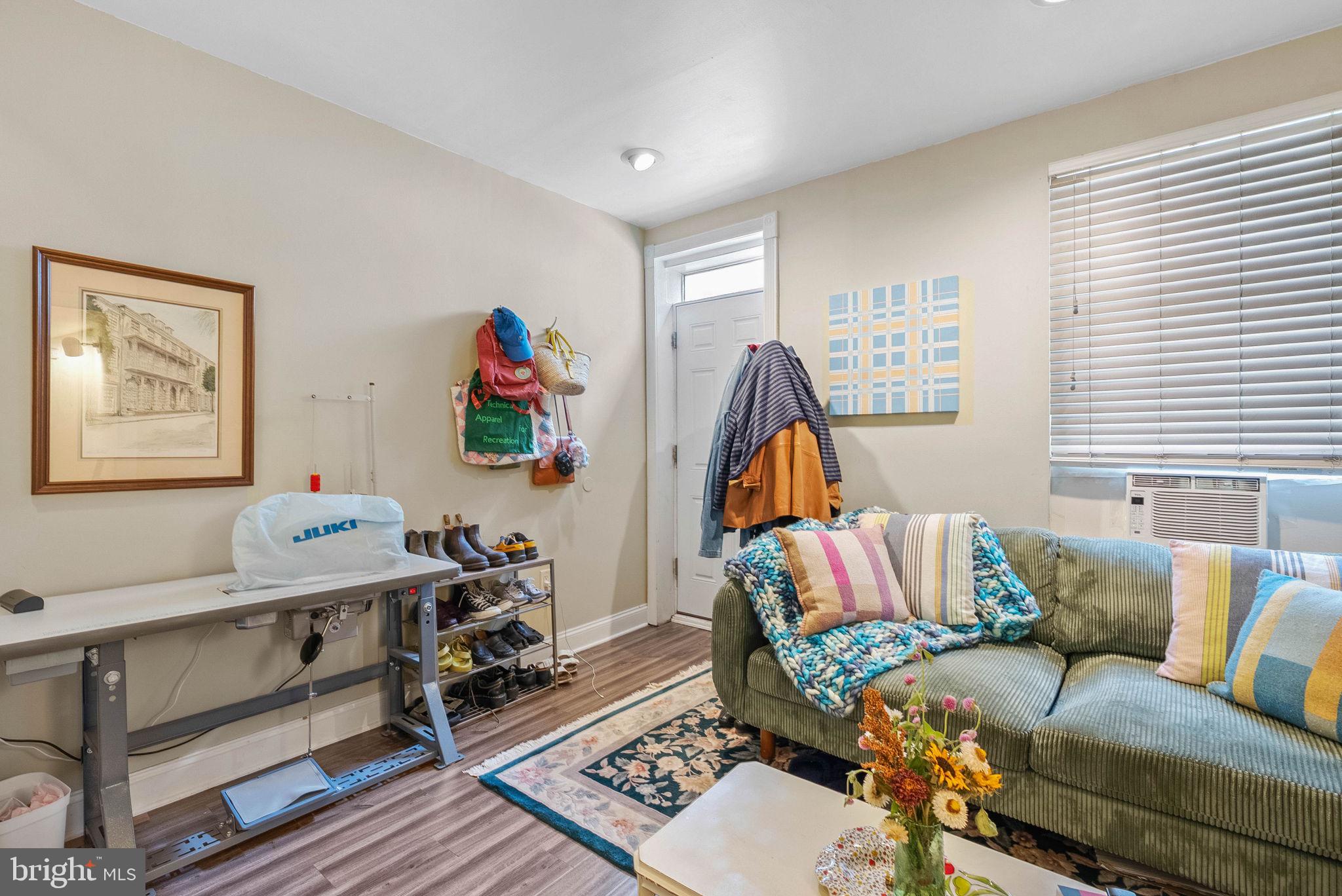 1037 Crease Street Philadelphia, PA 19125 - Photo 12 of 37