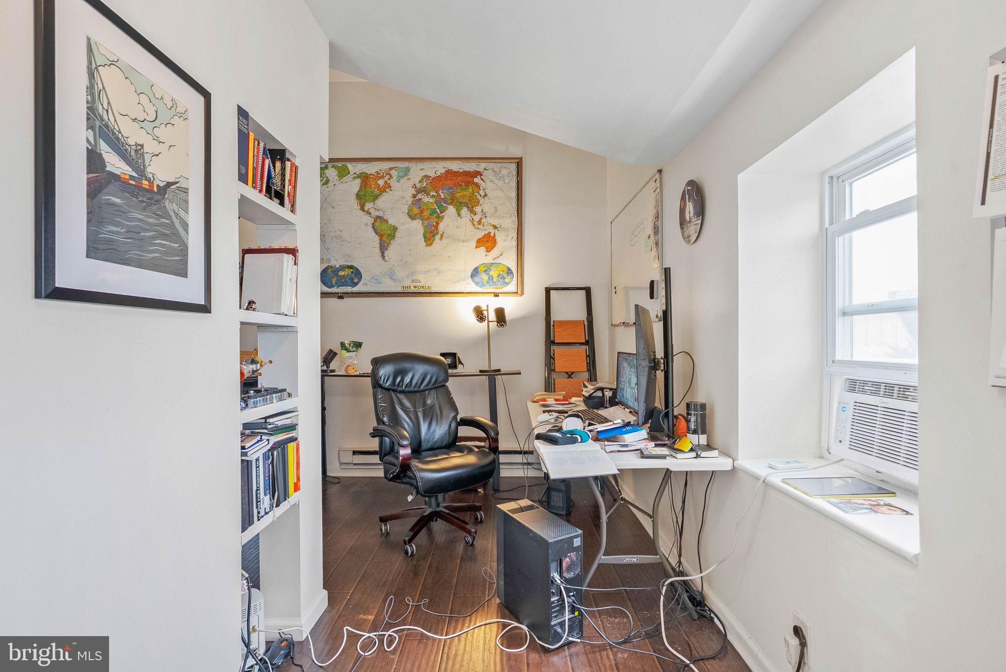 1037 Crease Street Philadelphia, PA 19125 - Photo 34 of 37