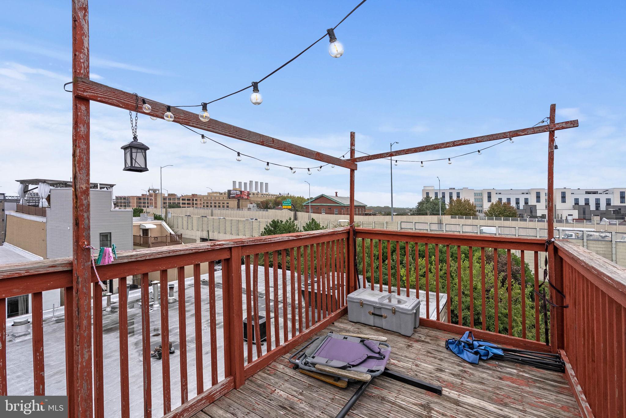 1037 Crease Street Philadelphia, PA 19125 - Photo 35 of 37