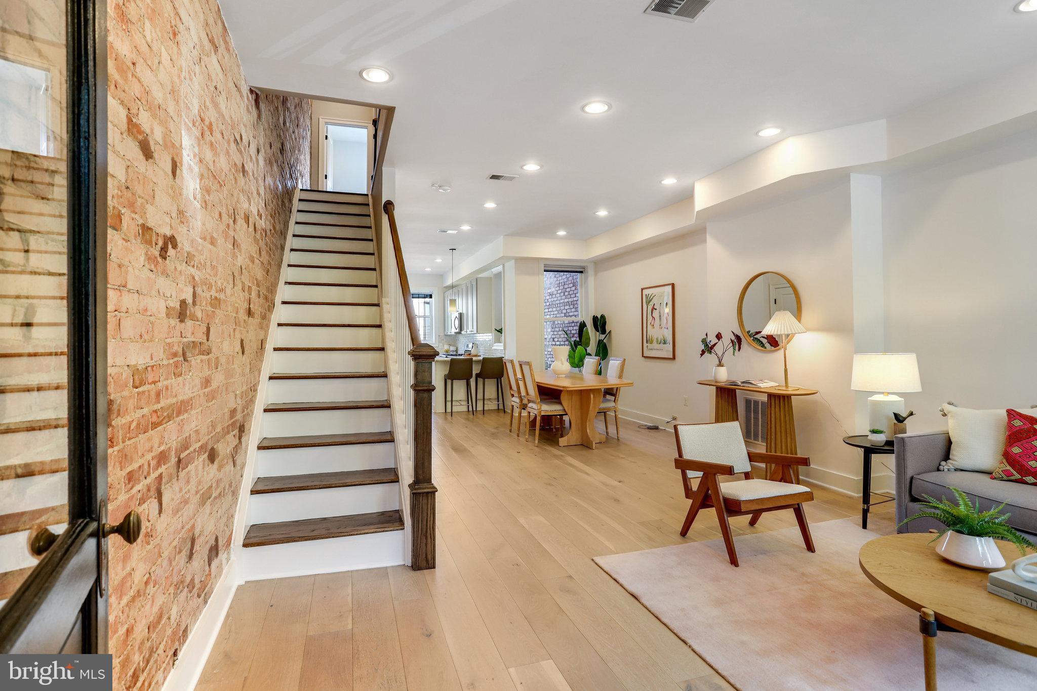 1304 E Street Northeast Washington, DC 20002 - Photo 3 of 42 a living room with furniture