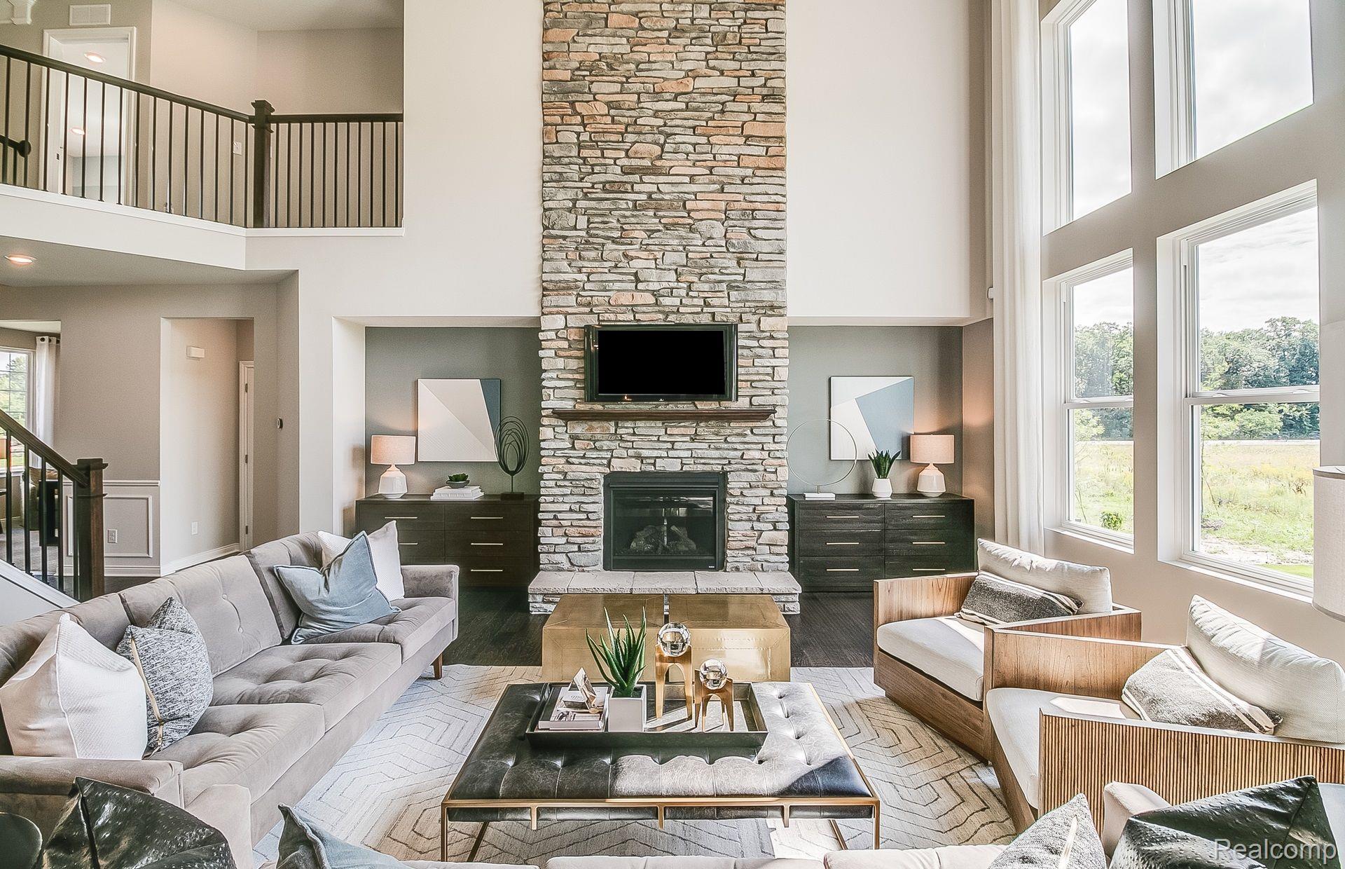 22886 Martin Road South Lyon, MI 48178 - Photo 4 of 13 Gallery Image 4
