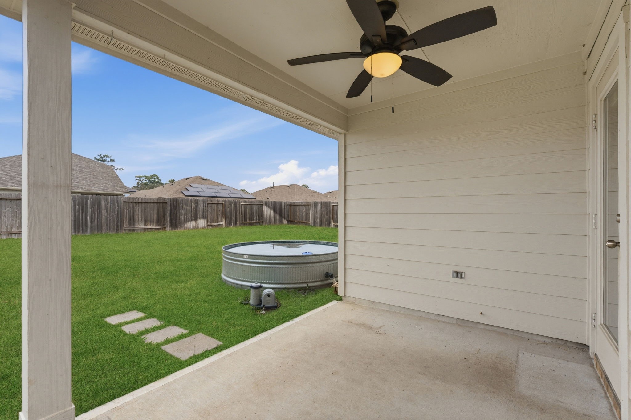 2407 Staverton Cir Spring Spring, TX 77373 - Photo 34 of 41 a front view of a house with garden