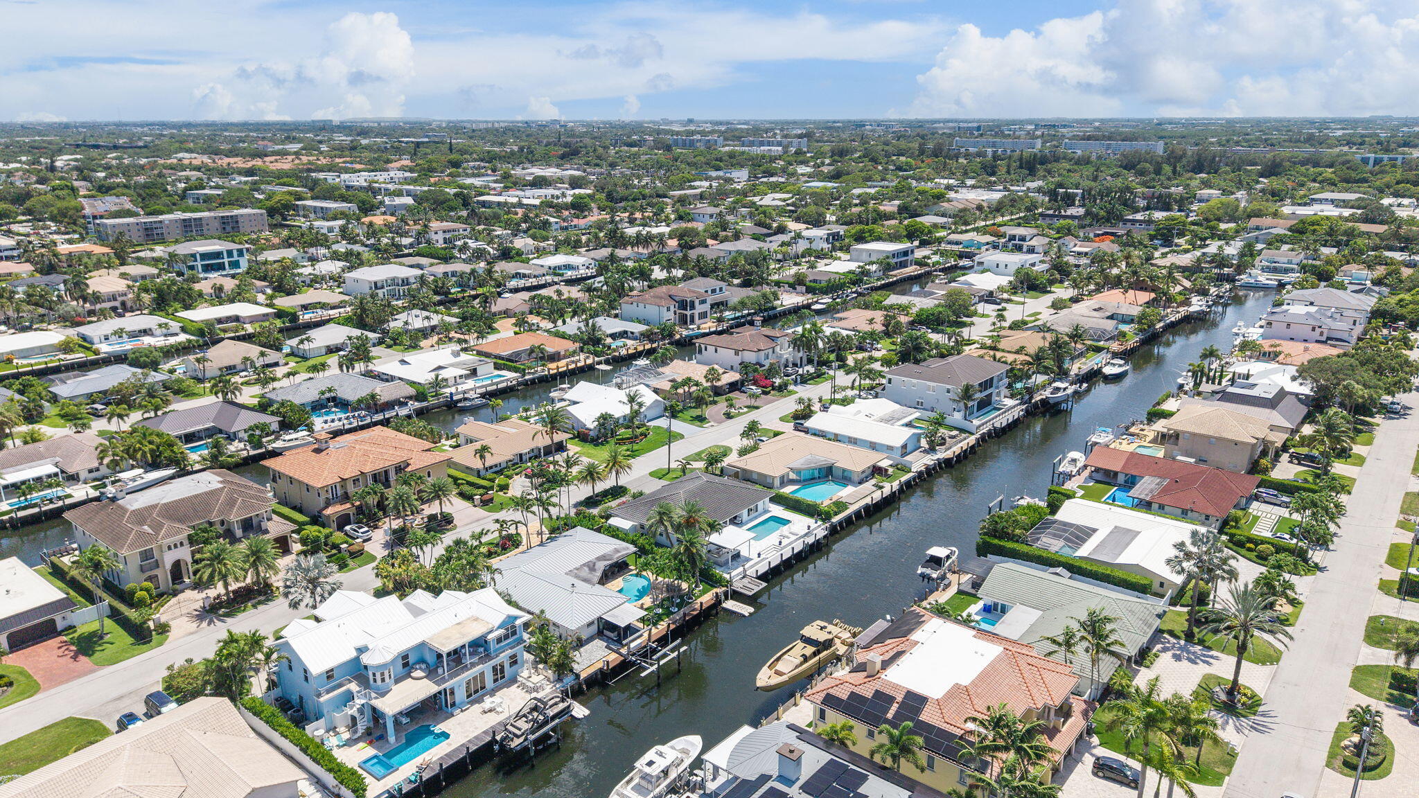 831 Dover Street Boca Raton, FL 33487 - Photo 24 of 86 18-web-or-mls-DJI_20260613143441_0769_D