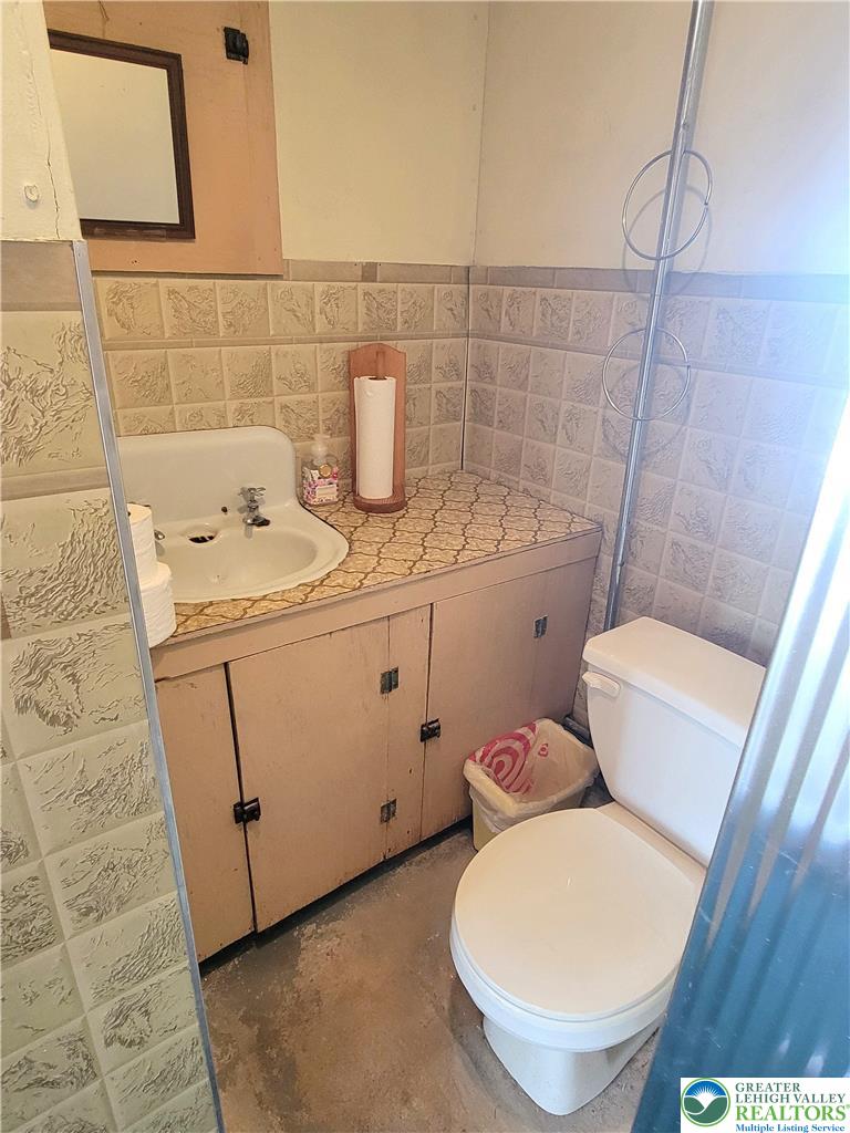 3913 Lime Kiln Road Allentown, PA 18104 - Photo 21 of 38