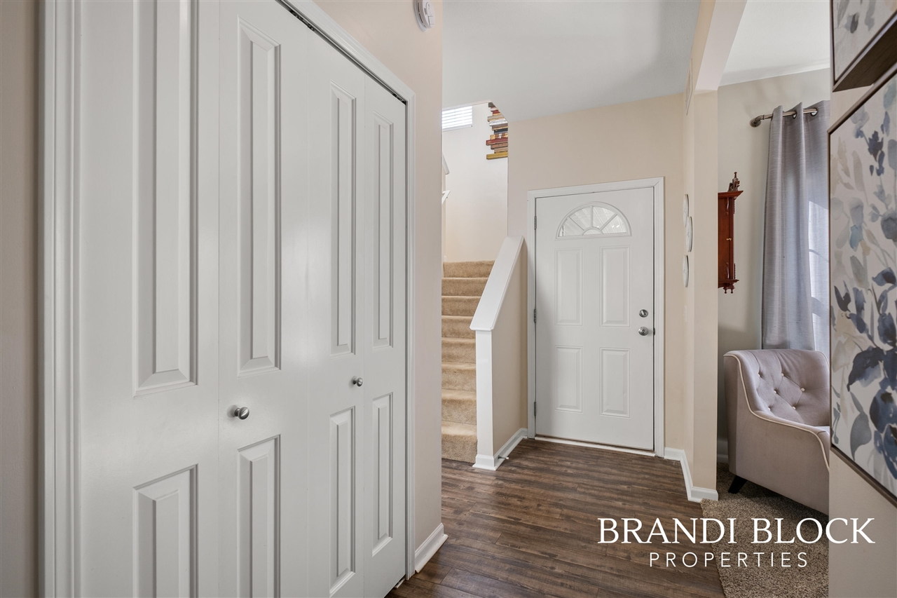 11245 Barnsley Road Lowell, MI 49331 - Photo 5 of 55 Gallery Image 5