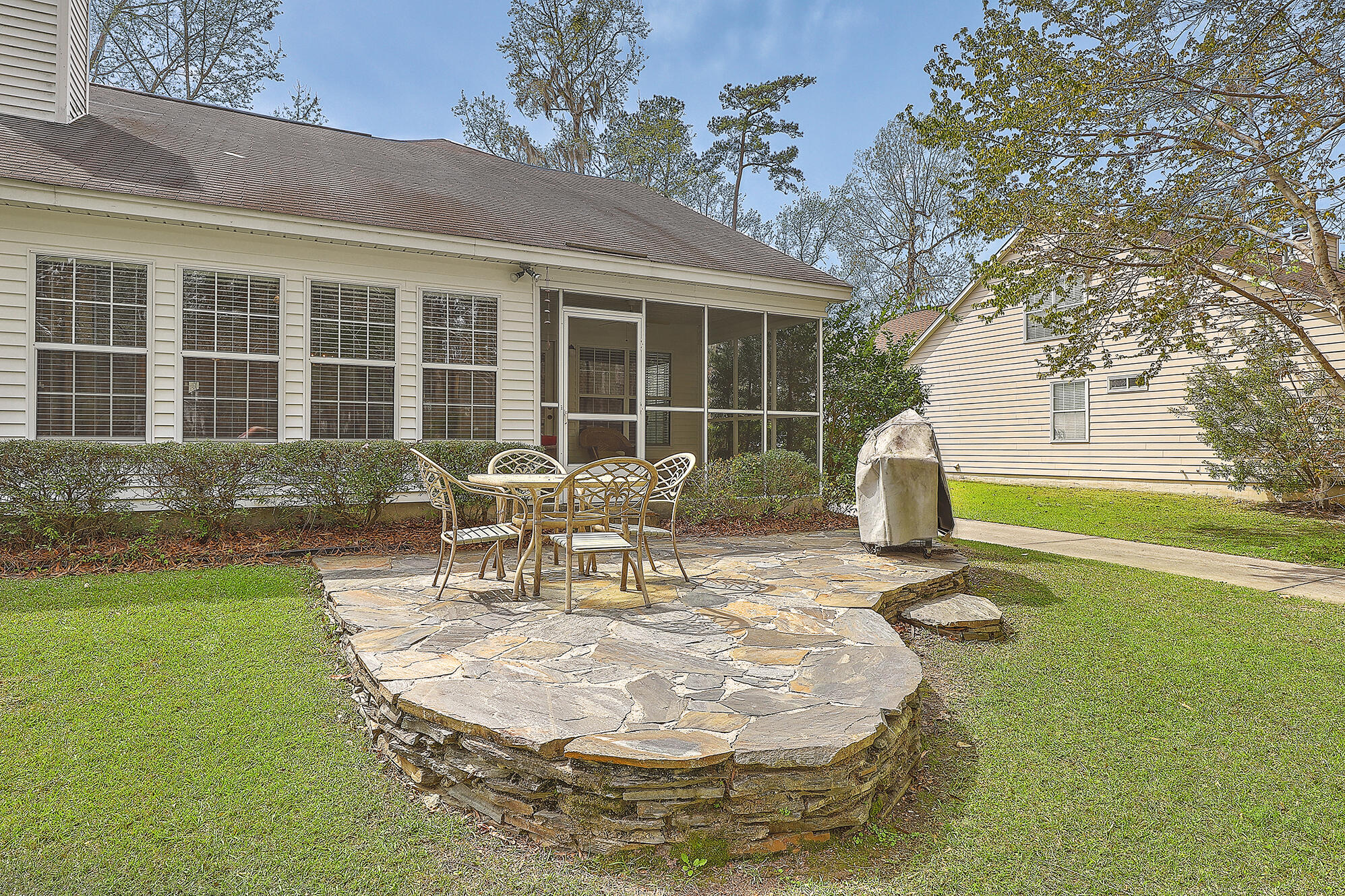 607 Pointe Of Oaks Road Summerville, SC 29485 - Photo 31 of 38 IMG_5039_40_41_42_43_44_45