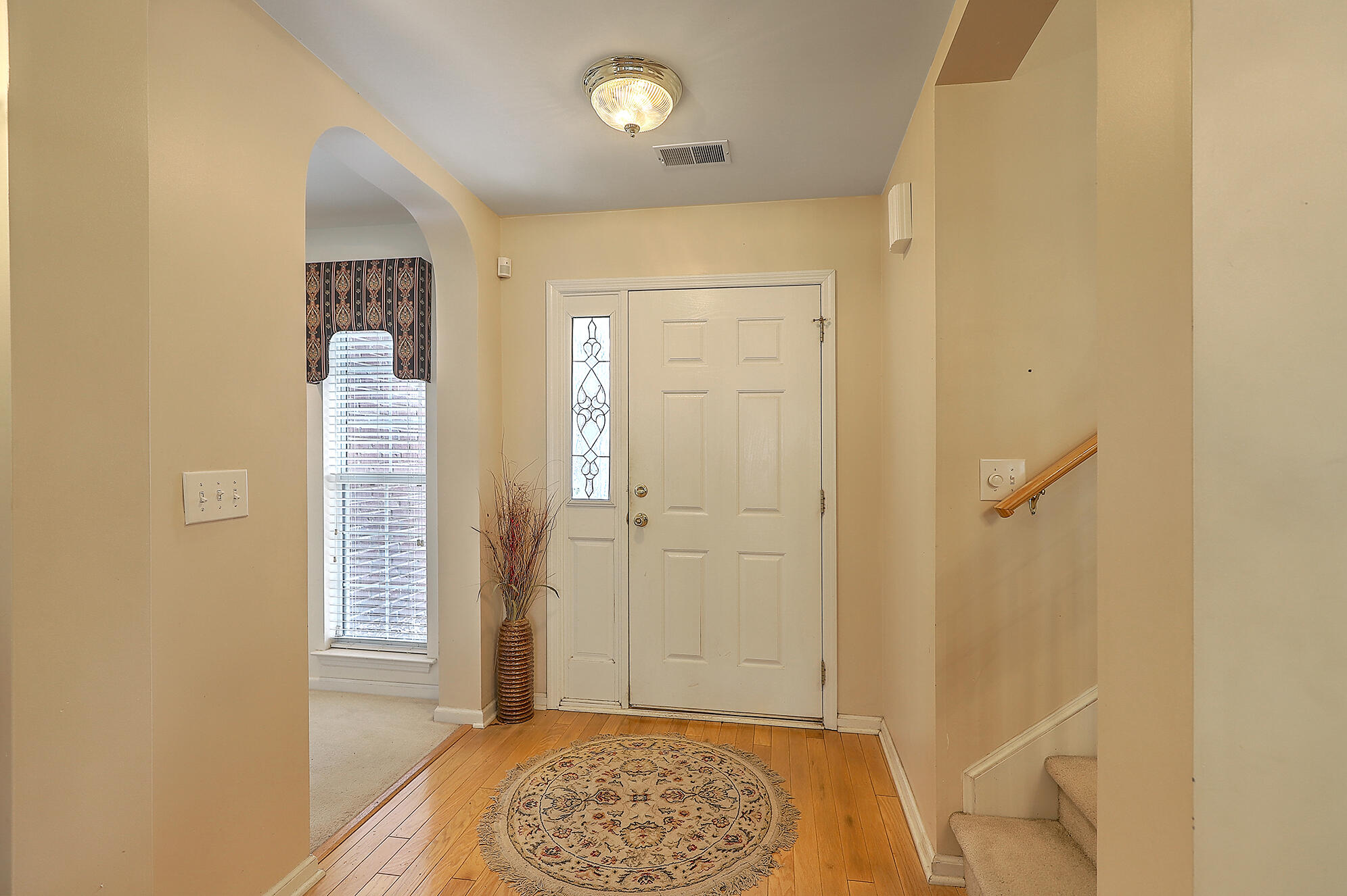 607 Pointe Of Oaks Road Summerville, SC 29485 - Photo 6 of 38 IMG_4843_4_5_6_7_8_9