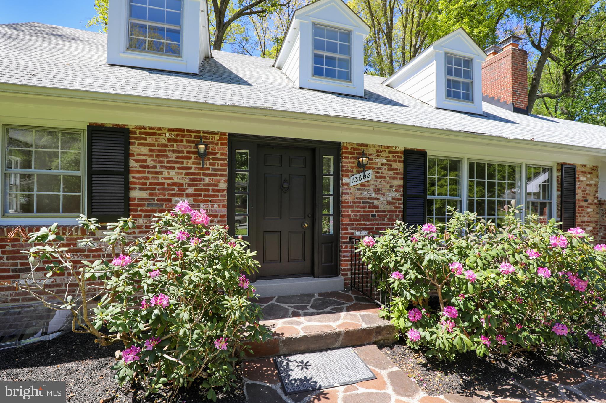 13608 Wendover Road Silver Spring, MD 20904 - Photo 4 of 61 Gallery Image 4