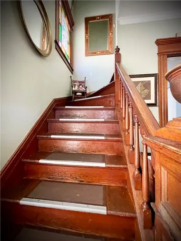 $205,000 | 212 North Seward Avenue, Auburn, NY 13021