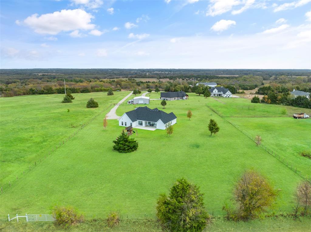 1267 Willie Vester Road Van Alstyne, TX 75495 - Photo 31 of 36