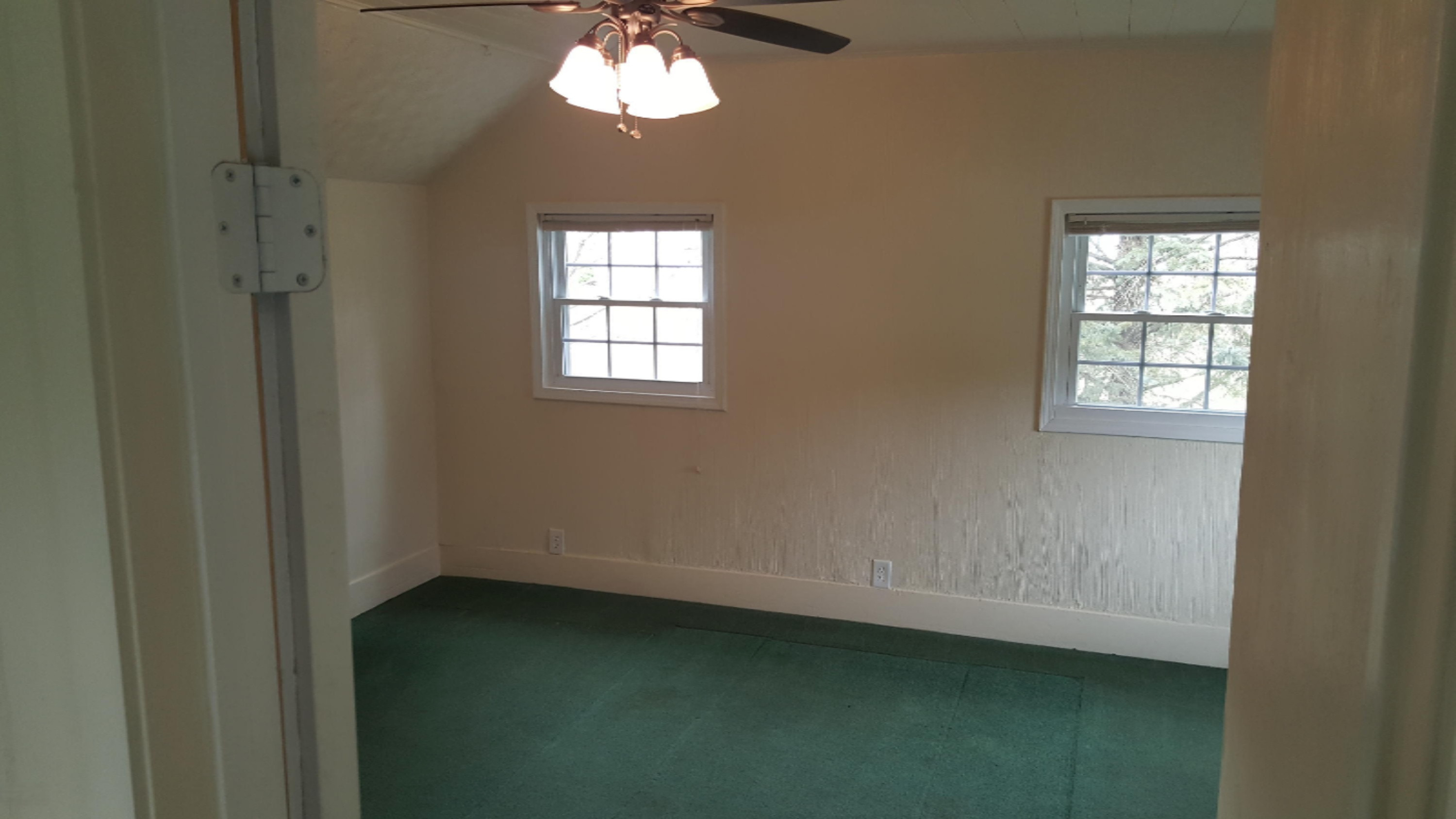 508 South George Street Decatur, MI 49045 - Photo 16 of 24 20160322_114714