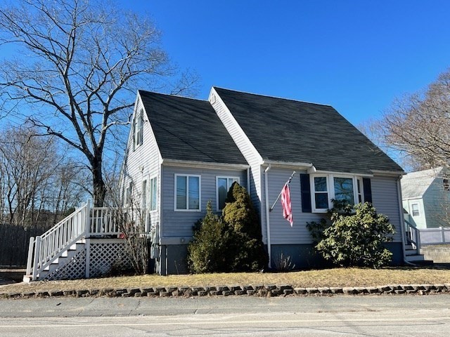 3 Pinecrest Road North Reading, MA 01864 - Photo 2 of 37 a front view of a house with a garden