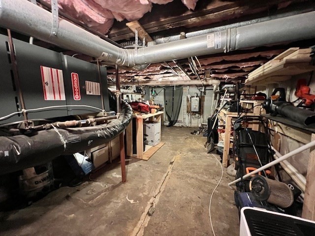 3 Pinecrest Road North Reading, MA 01864 - Photo 35 of 37 a view of a room with gym equipment