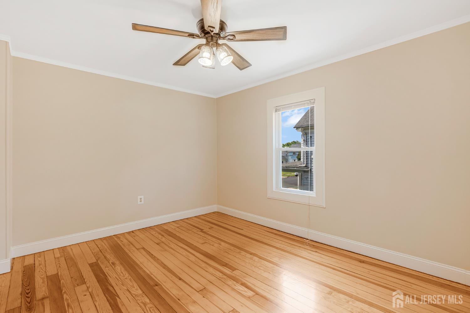 610 Front Street Dunellen, NJ 08812 - Photo 16 of 34 Gallery Image 16