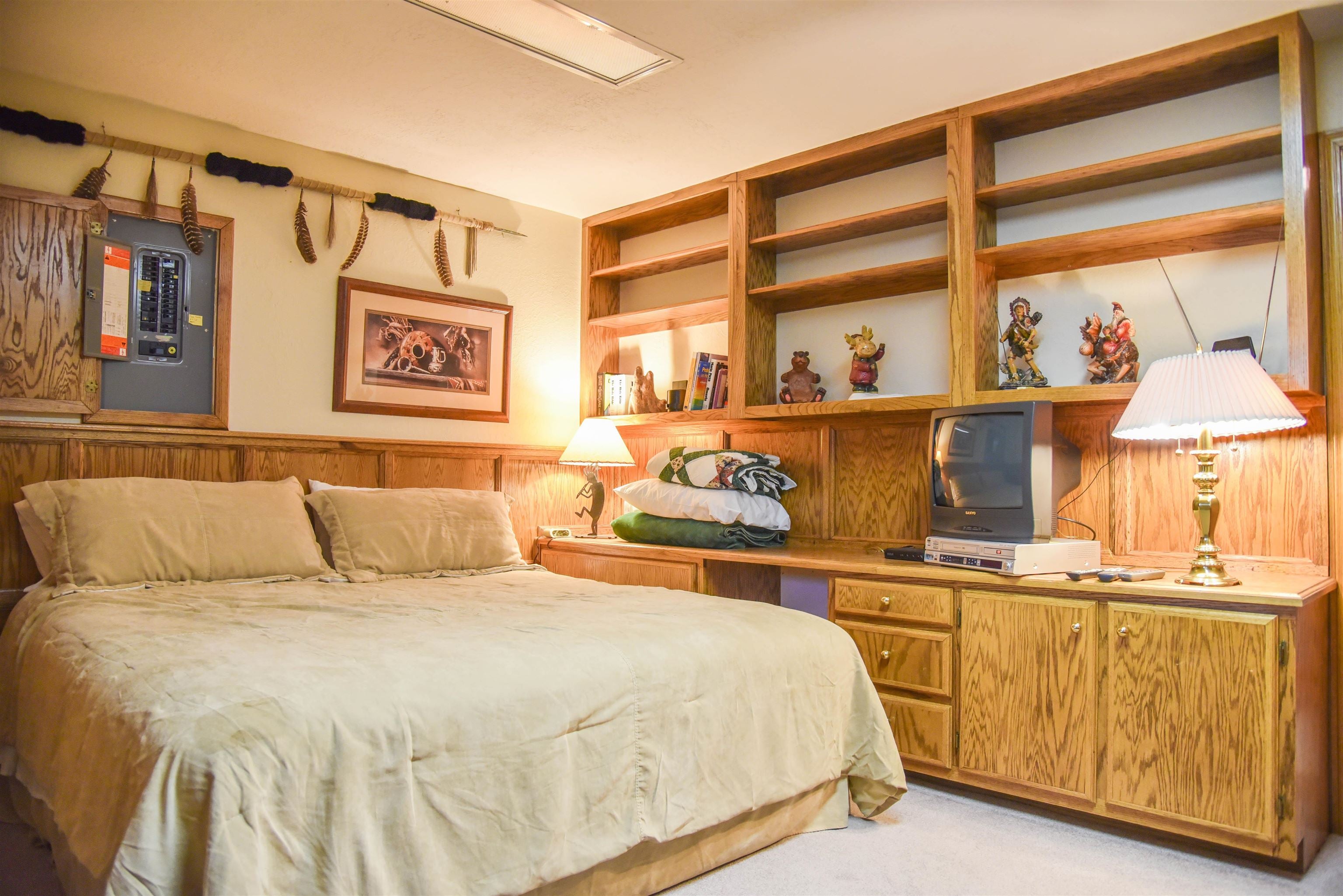 41 Bobcat Pass Road North Cerro, NM 87519 - Photo 21 of 32 Gallery Image 21