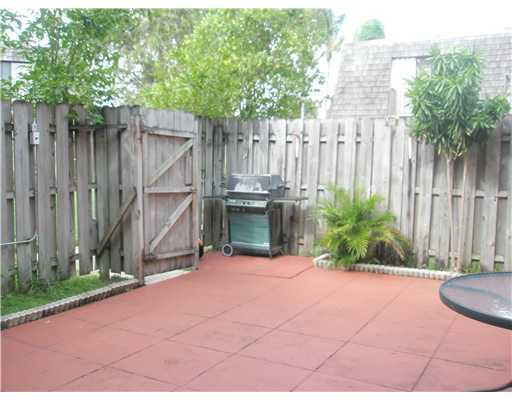 182 Woodland Road Palm Springs, FL 33461 - Photo 3 of 16 Additional Photo