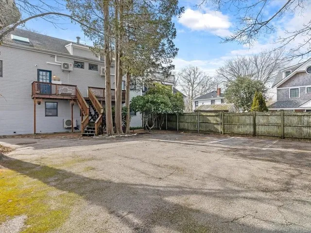 $5,000 | 24 Peary Street, Unit C, Newport, RI 02840