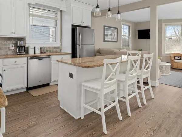 $5,000 | 24 Peary Street, Unit C, Newport, RI 02840