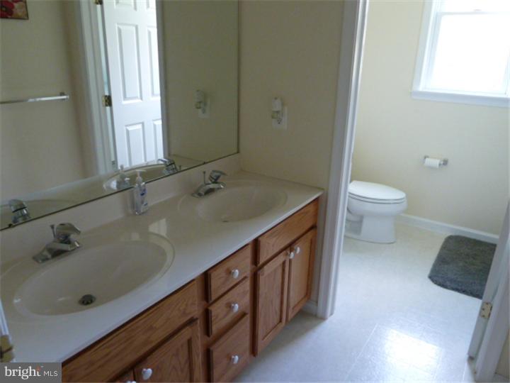 792 Cowpath Road Telford, PA 18969 - Photo 18 of 24 Bathroom