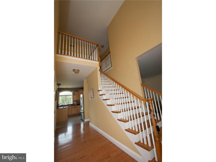 792 Cowpath Road Telford, PA 18969 - Photo 3 of 24 Foyer