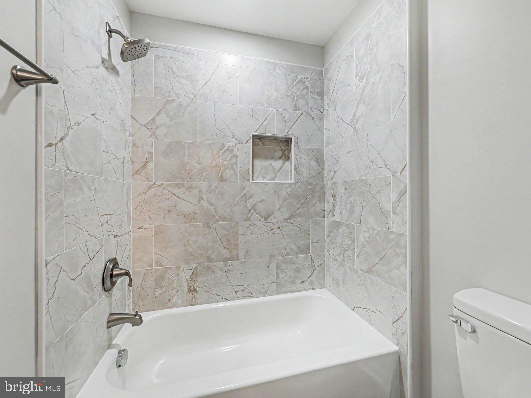 223 7th Street Colonial Beach, VA 22443 - Photo 6 of 18