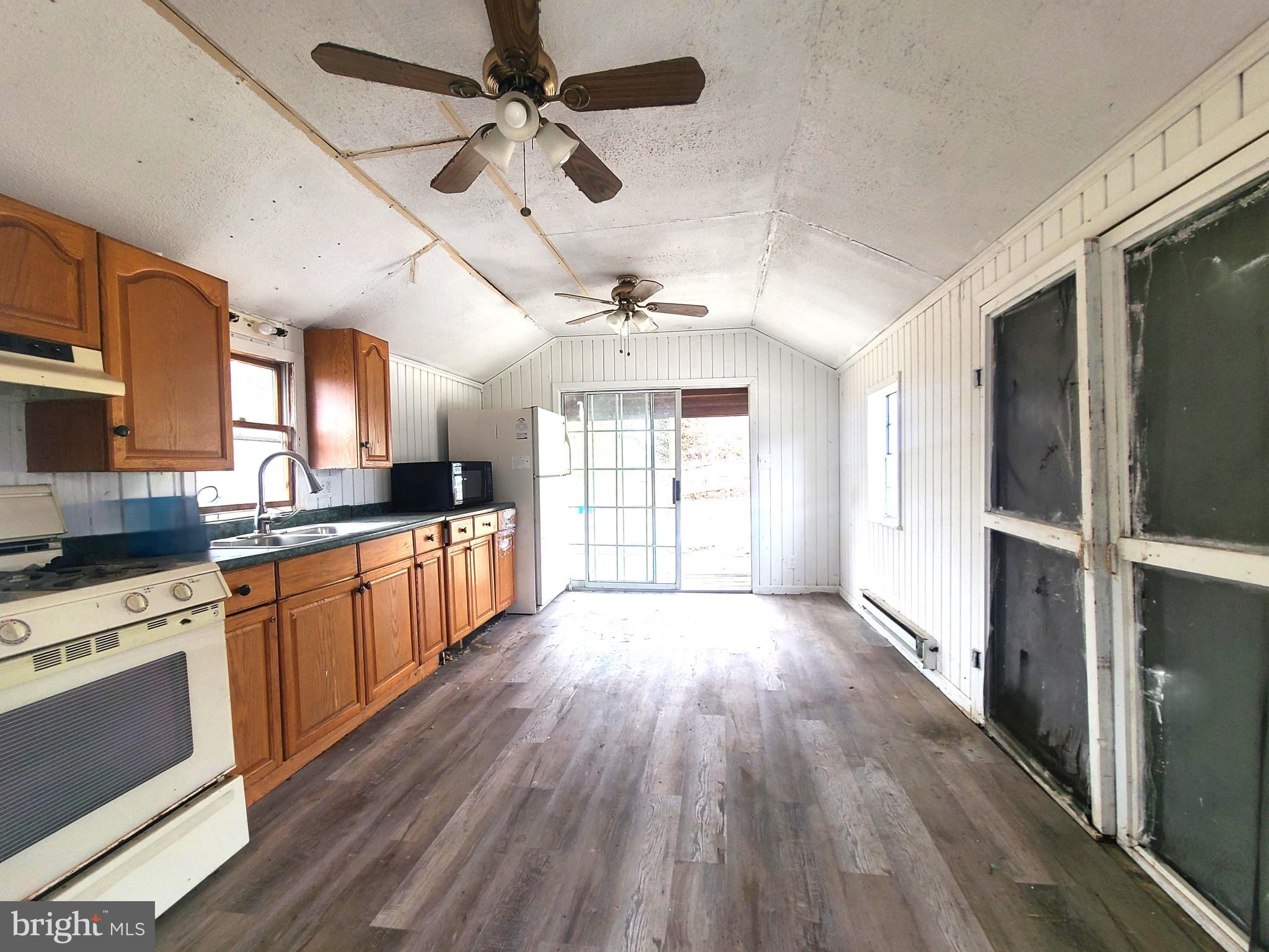 76 West Tomlin Station Road Mickleton, NJ 08056 - Photo 30 of 36