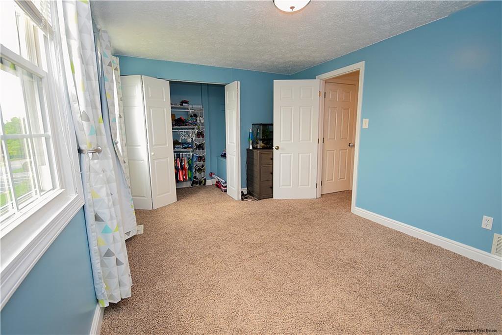 508 Countryside Drive McKees Rocks, PA 15136 - Photo 14 of 25 a view of an empty room with a window
