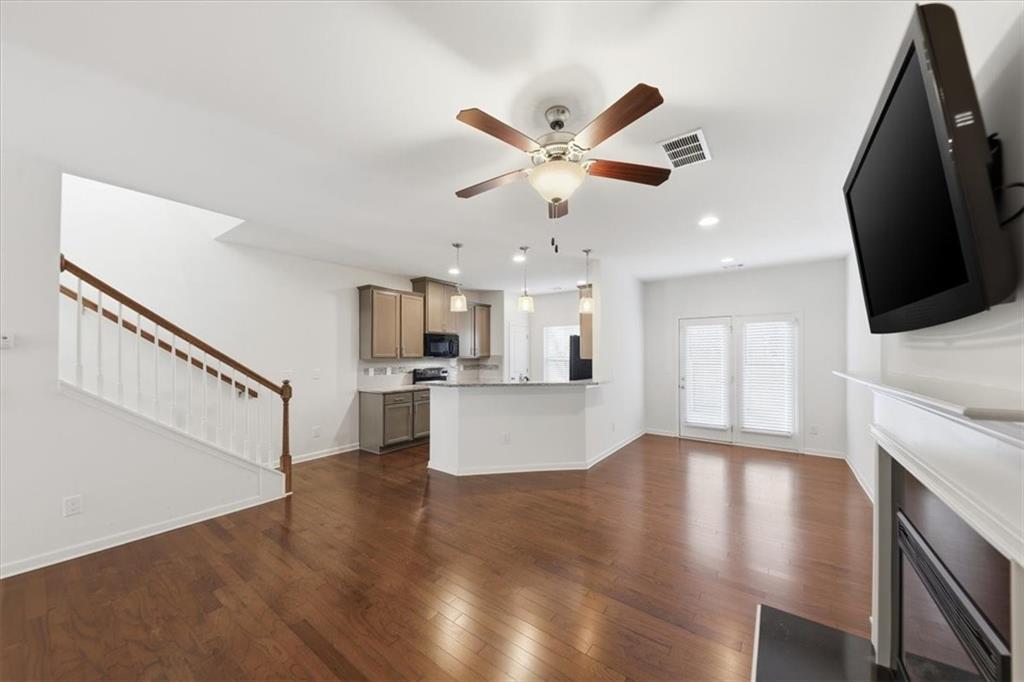 5034 Longview Walk Decatur, GA 30035 - Photo 8 of 39