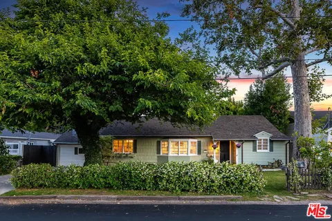 $1,995,000 | 11146 Valley Spring Lane, Studio City, CA 91602