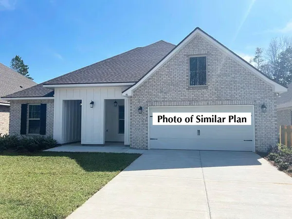 $476,913 | 2736 Louis Circle, Crestview, FL 32536