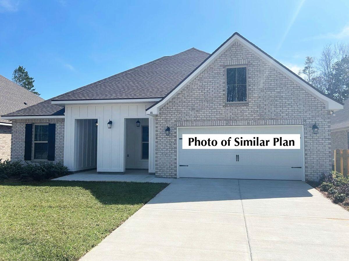 2736 Louis Circle Crestview, FL 32536 - Photo 1 of 3 a view of a house with yard