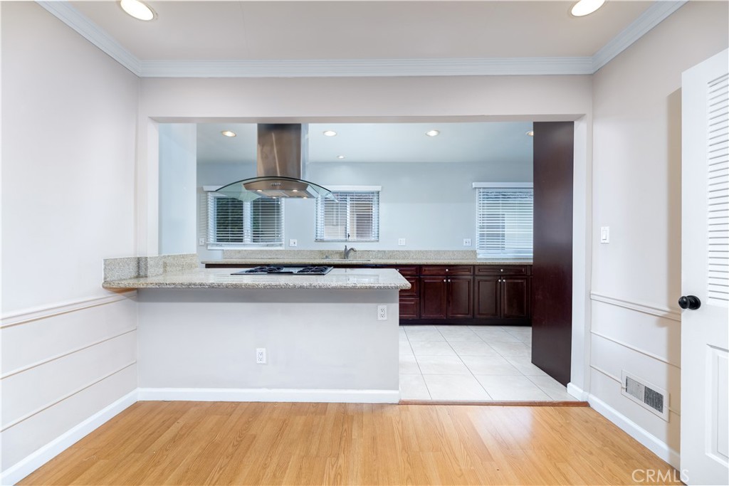 1929 Wellesley Road San Marino, CA 91108 - Photo 23 of 33