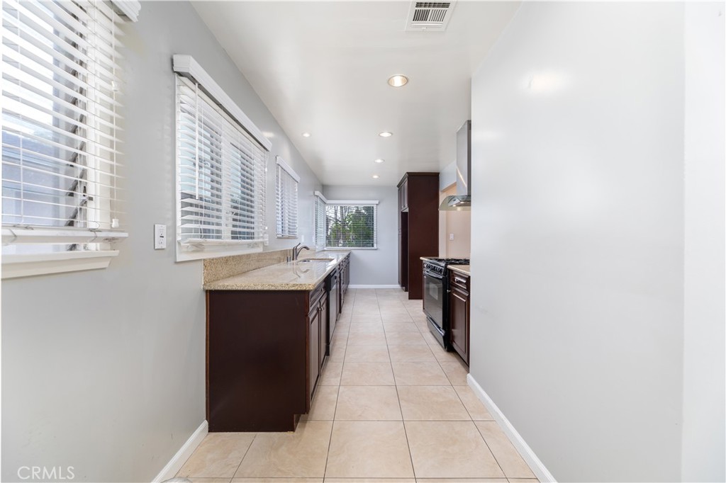 1929 Wellesley Road San Marino, CA 91108 - Photo 27 of 33