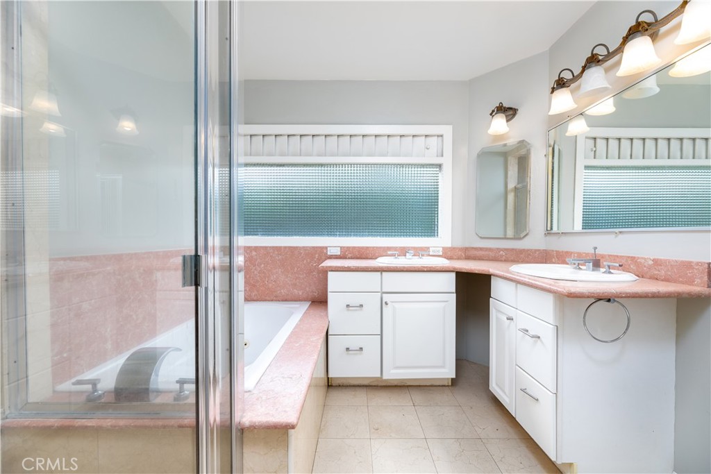 1929 Wellesley Road San Marino, CA 91108 - Photo 6 of 33